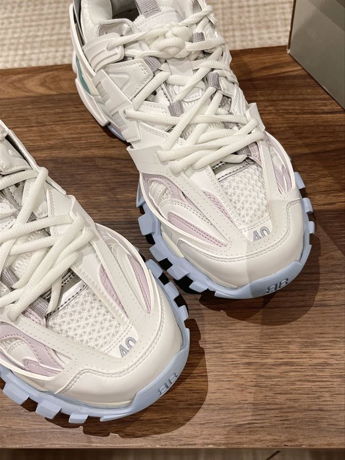 BALENCIAGA TRACK TRAINERS PASTEL – BLA072