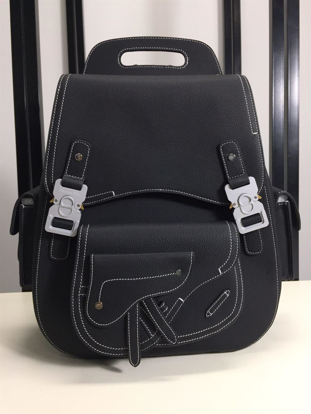 DIOR MAXI GALLOP BACKPACK BLACK GRAINED CALFSKIN – DIO011