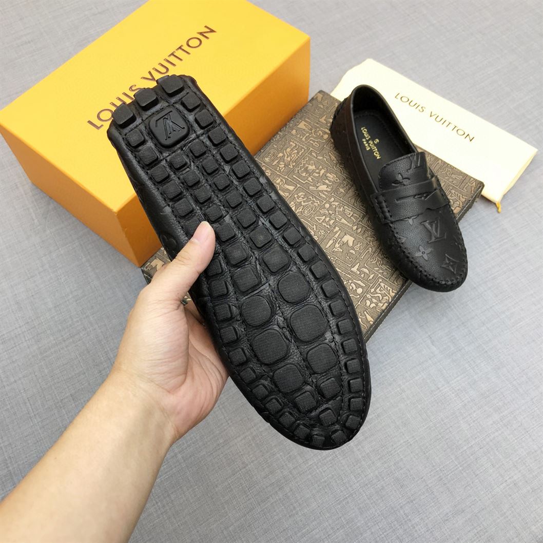 LOUIS VUITTON MOCCASIN – VL024