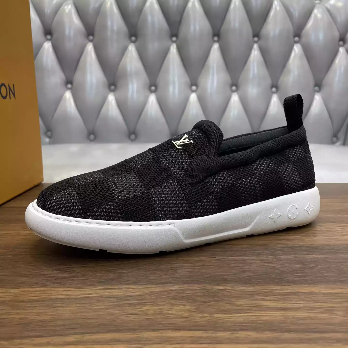 PACIFIC LOAFERS IN BLACK – VL048