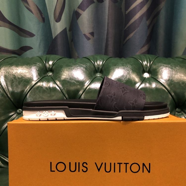LOUIS VUITTON SLIDES – LVSD010