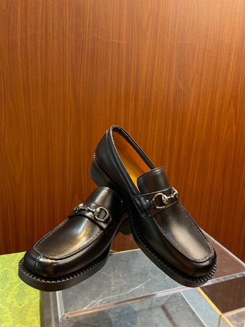 GUCCI LOAFER CHAIN BLACK – GL017