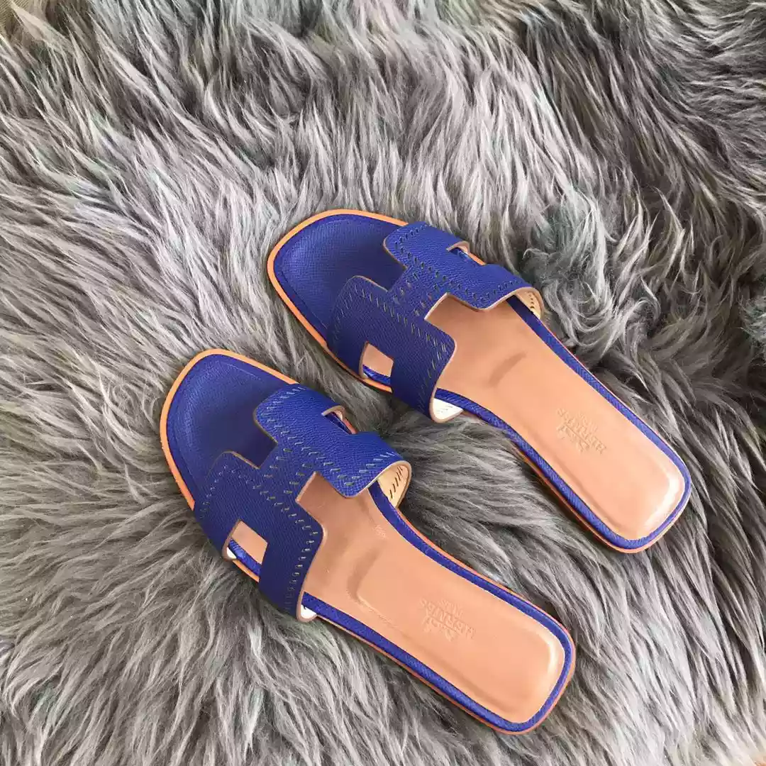 HERMES ORAN SLIDE SANDALS IN BLUE EPSOM PERFORATED CALFSKIN – HMSD095