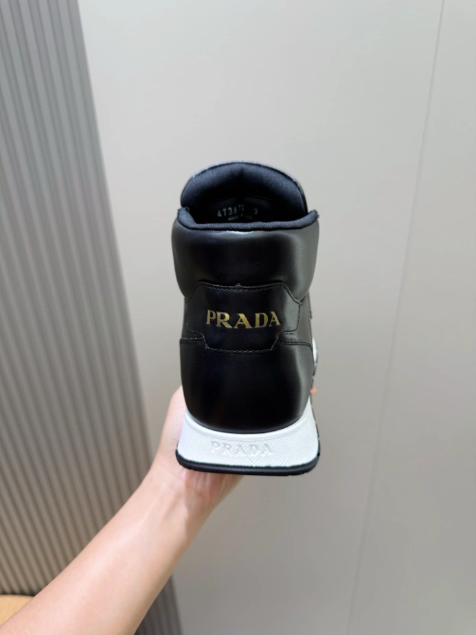 PRADA BRUSHED LEATHER SNEAKERS – PRS072