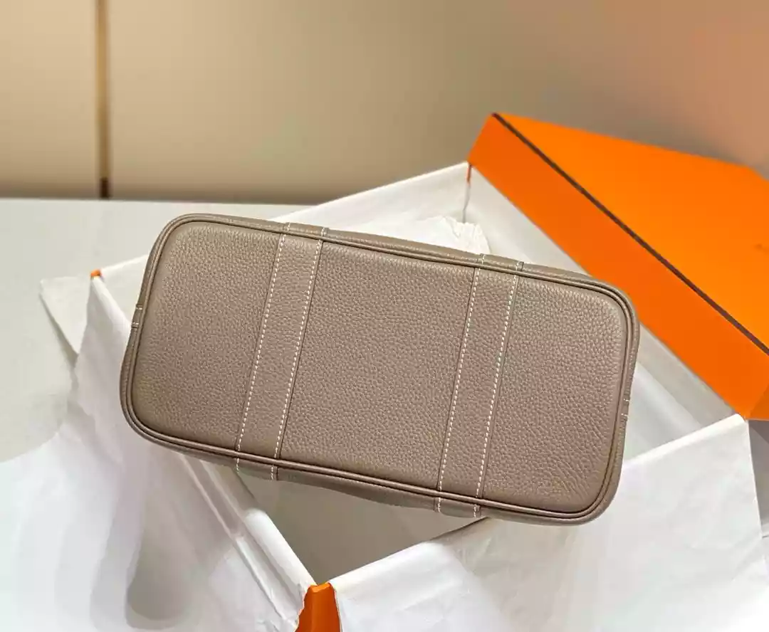 Hermes Garden Party 30cm Bag in Toile and Taupe Leather – HW069