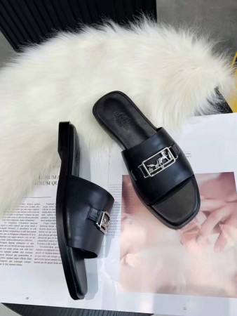 HERMES VILLA SLIDE SANDALS IN BLACK LEATHER – HMSD135
