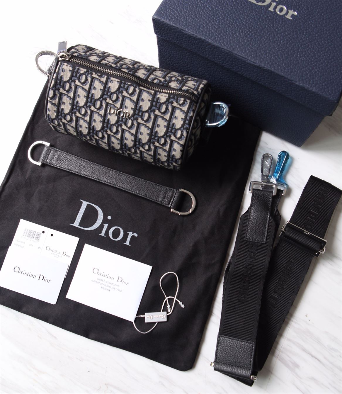 DIOR MINI ROLLER MESSENGER BAG – DIO036