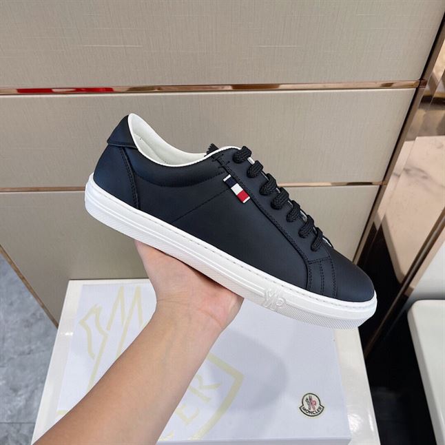 MONCLER LOW-TOP SNEAKERS – MCS011