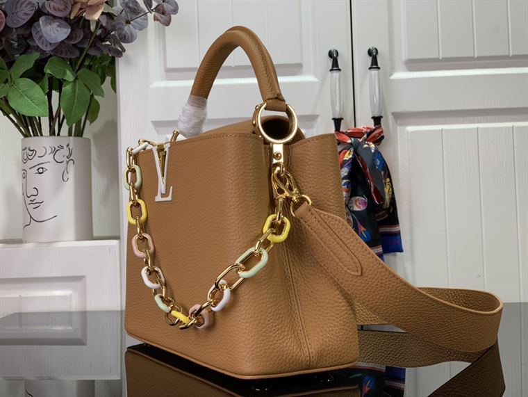 LOUIS VUITTON CAPUCINES MM Brown – LW097