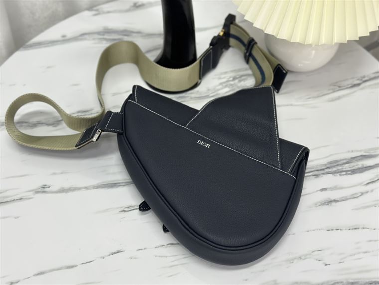 DIOR SADDLE BAG FOR MEN – DIO041