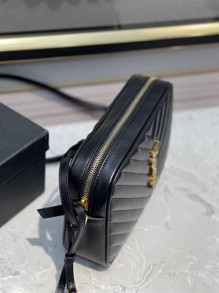YSL LOU CAMERA BAG IN QUILTED LEATHER – YB050