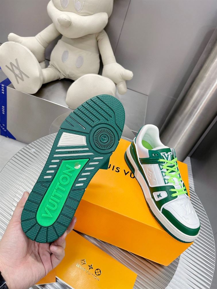 LOUIS VUITTON LV TRAINER SNEAKER – LVS161