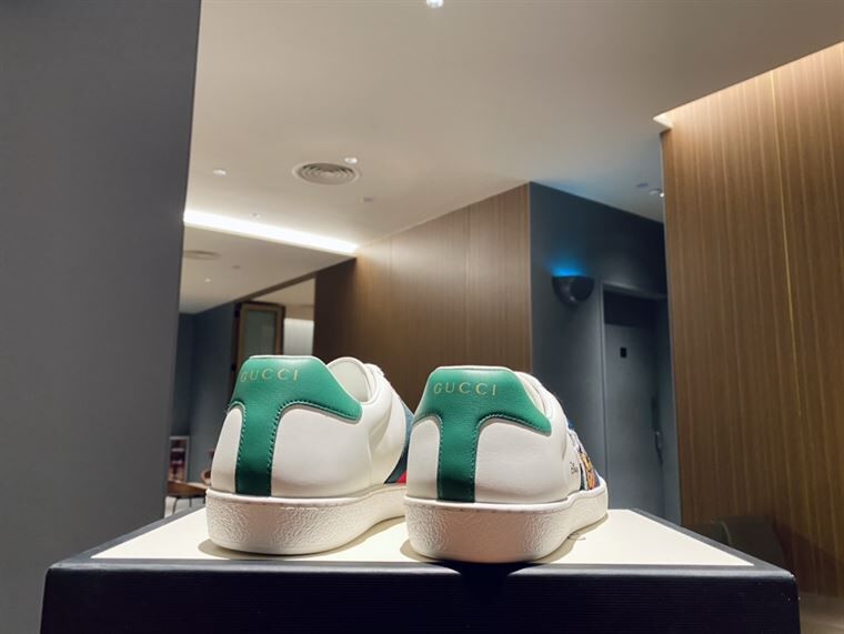 GUCCI ACE X DISNEY DONALD DUCK – GCC071