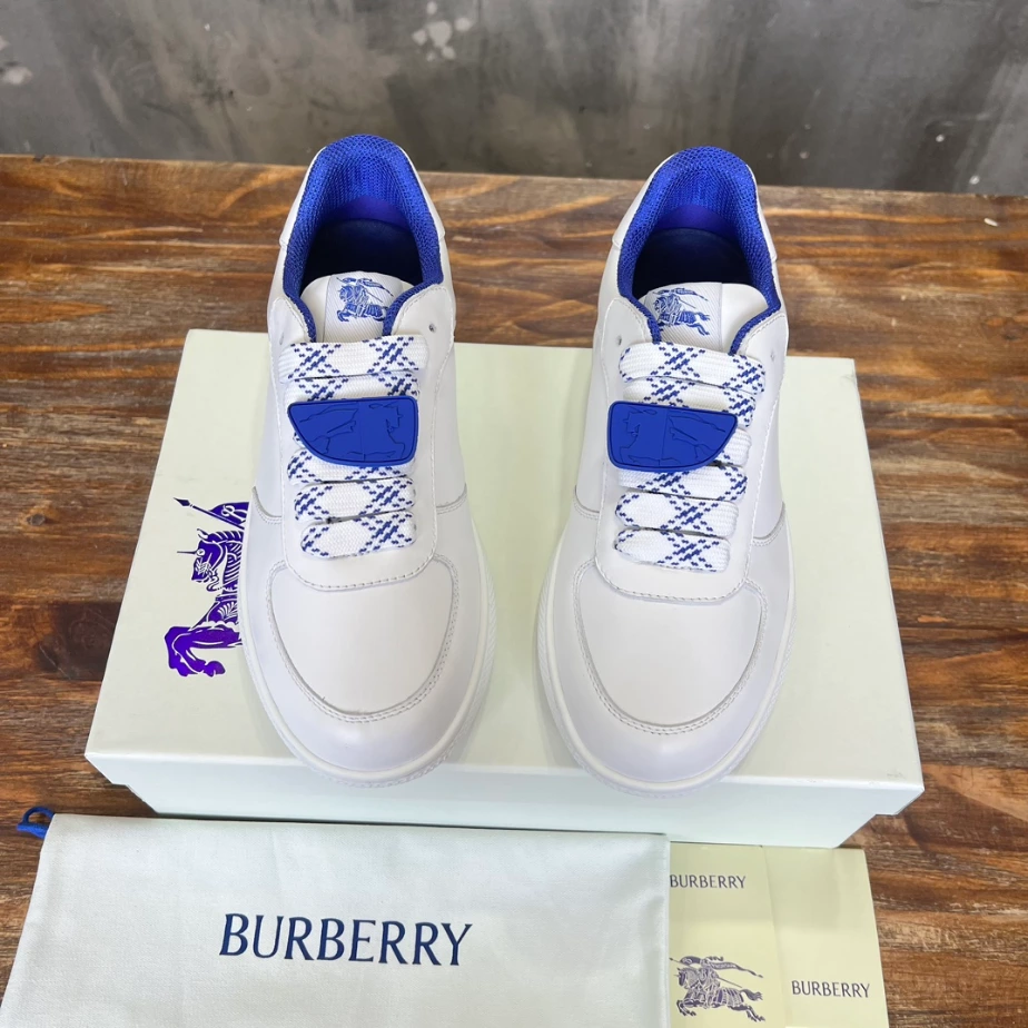 BURBERRY LEATHER TERRACE SNEAKERS – BBR086