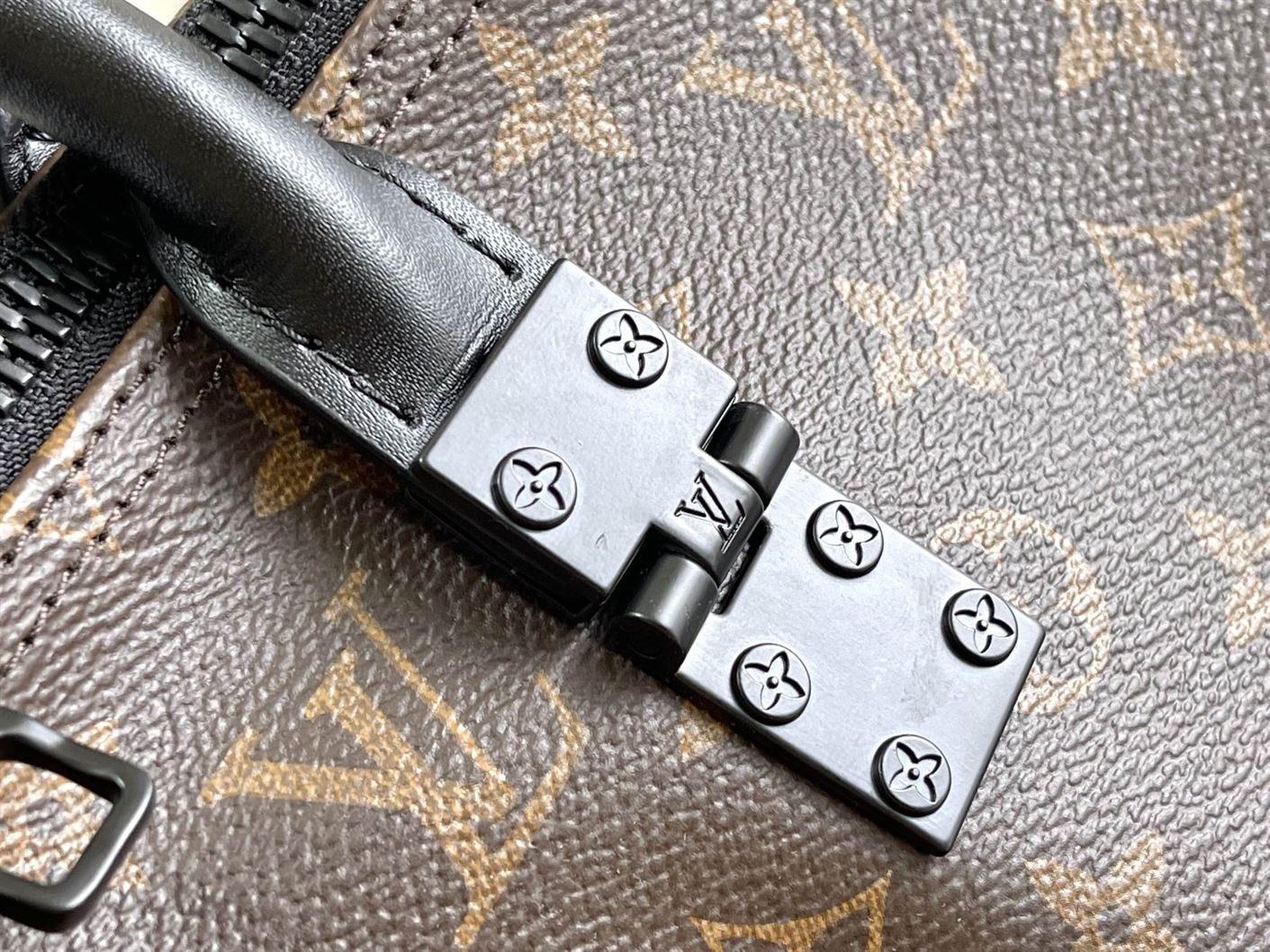 LOUIS VUITTON KEEPALL 50 MONOGRAM – LVB069