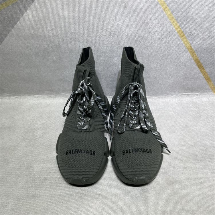 BALENCIAGA MEN’S SPEED 2.0 LACE-UP RECYCLED KNIT SNEAKER IN GREEN – BLA034