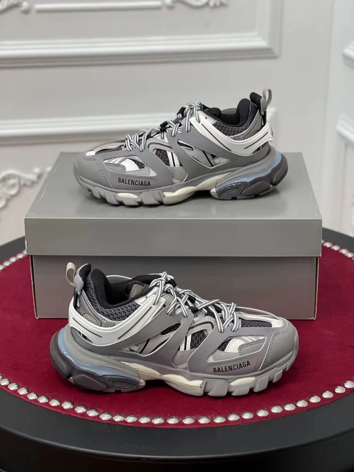 BALENCIAGA TRACK SNEAKER – BLA129