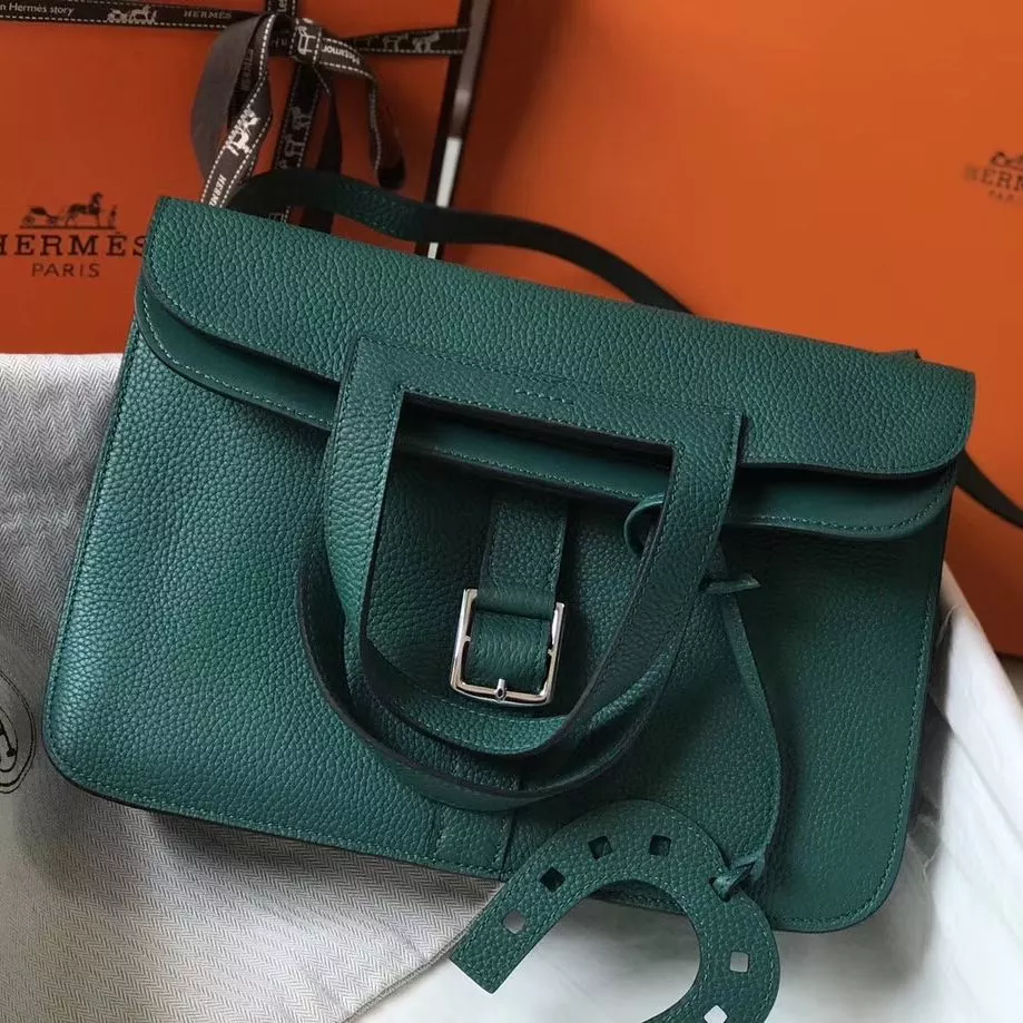 Hermes Halzan 31cm Bag In Malachite Clemence Leather – HW098
