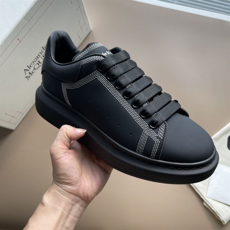 ALEXANDER MCQUEEN OVERSIZED LEATHER SNEAKERS – ALD018