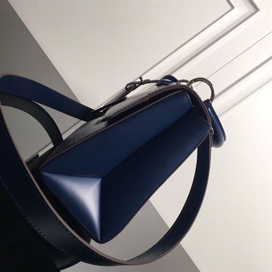 LOUIS VUITTON GRENELLE PM EPI LEATHER BLUE – LW060