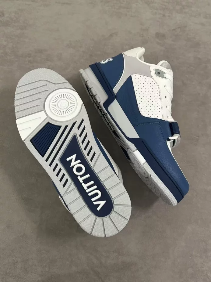 LOUIS VUITTON TRAINER SNEAKER – LVS246