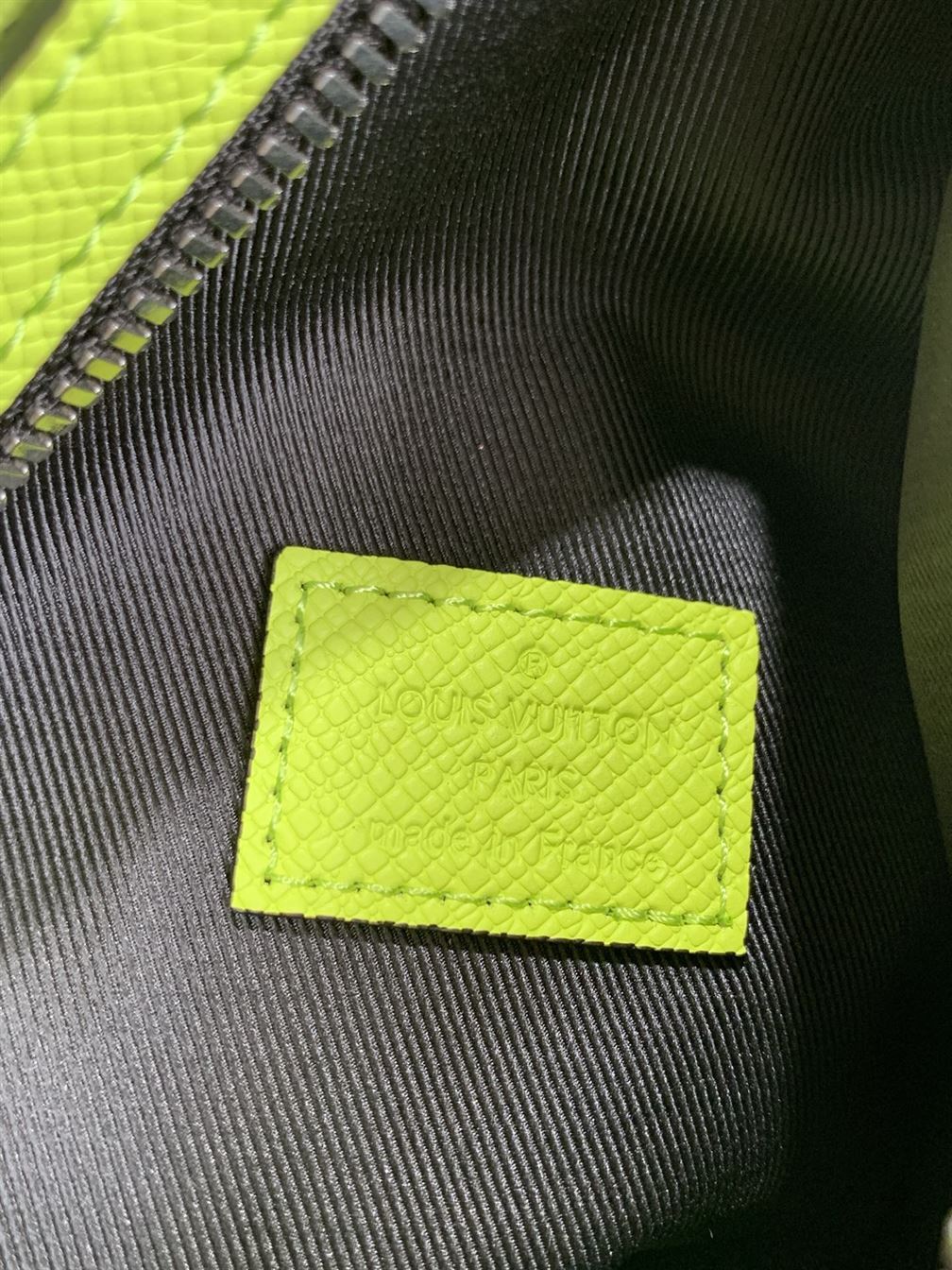 LOUIS VUITTON DUO SLING BAG TAIGARAMA – LVB061