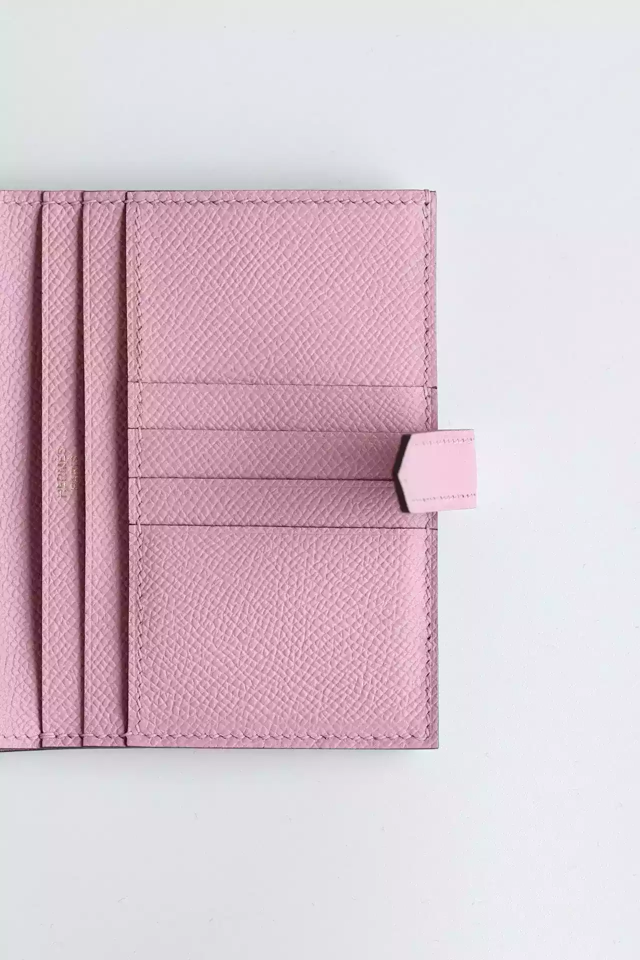Hermes Bearn Compact Handmade Wallet in Mauve Sylvestre Epsom Calfskin – HW139