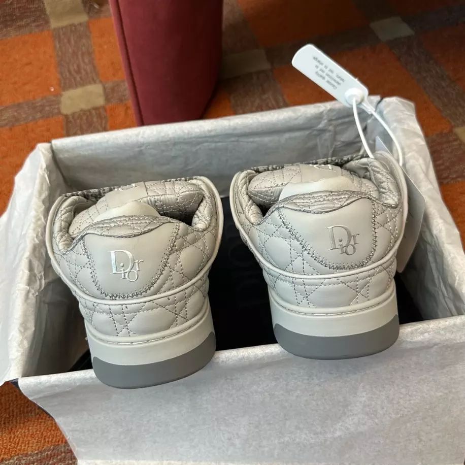 DIOR X ERL SPRING 2023 SNEAKERS – DO0182