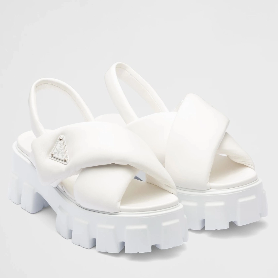PRADA MONOLITH PADDED SANDALS IN WHITE NAPPA LEATHER – PSD018