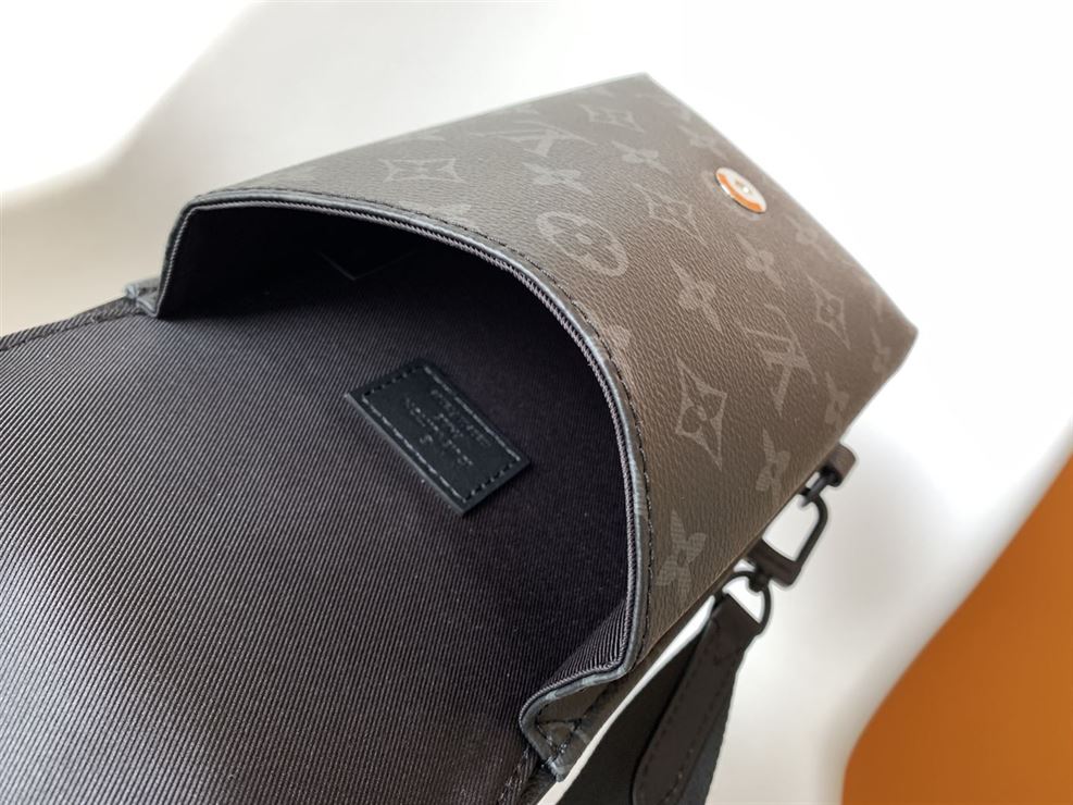 LOUIS VUITTON SAUMUR SLINGBAG MONOGRAM ECLIPSE COATED CANVAS – LVB010