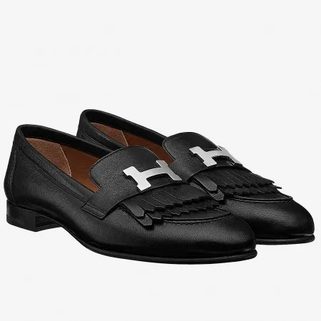 Hermes Women’s Royal Loafers In Black Calfksin – HM090