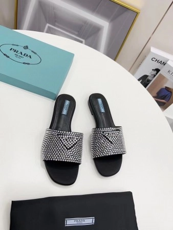 PRADA WOMEN’S SATIN SLIDES WITH CRYSTALS – PSD085