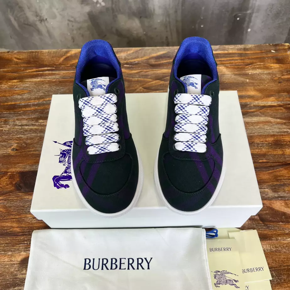 BURBERRY TERRACE SNEAKERS – BBR090
