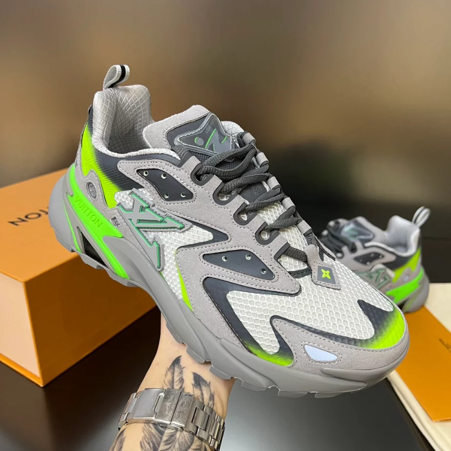 RUNNER TATIC SNEAKERS IN GREY AND GREEN – LVS236