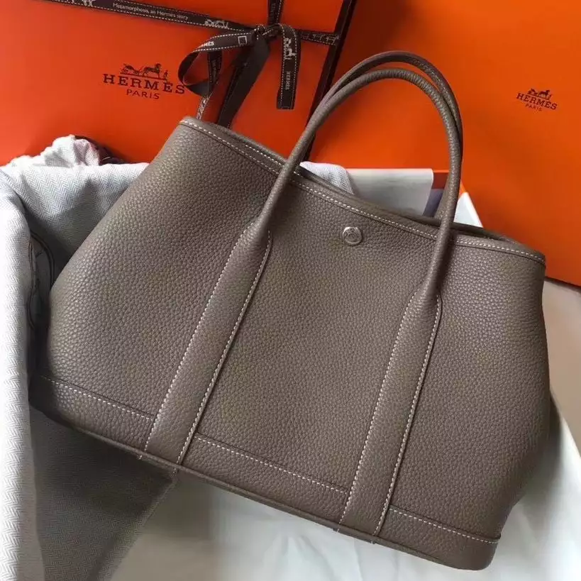 Hermes Garden Party 30 Bag In Taupe Taurillon Leather – HW077