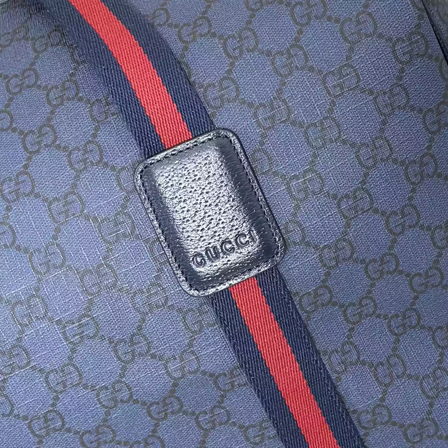 Medium duffle bag with Web in dark blue – BG068