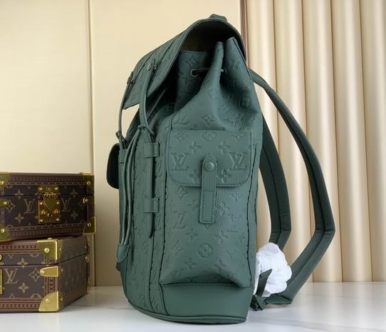 Christopher MM Backpack in Forest Green Taurillon Monogram – LW164
