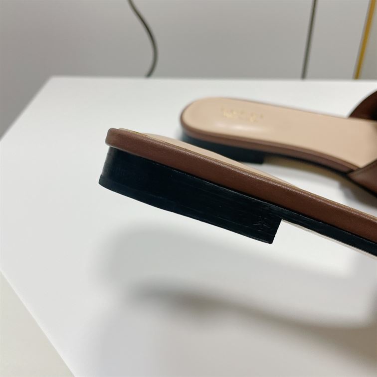 GUCCI WOMEN’S INTERLOCKING G CUT-OUT SLIDE SANDAL – GSL014