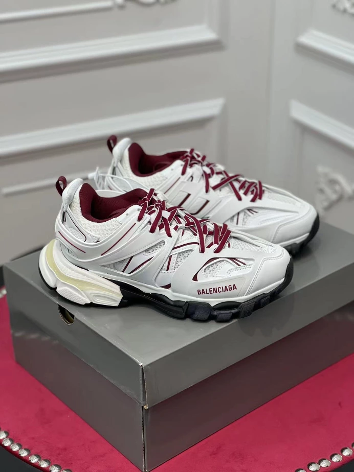 BALENCIAGA TRACK SNEAKER – BLA148