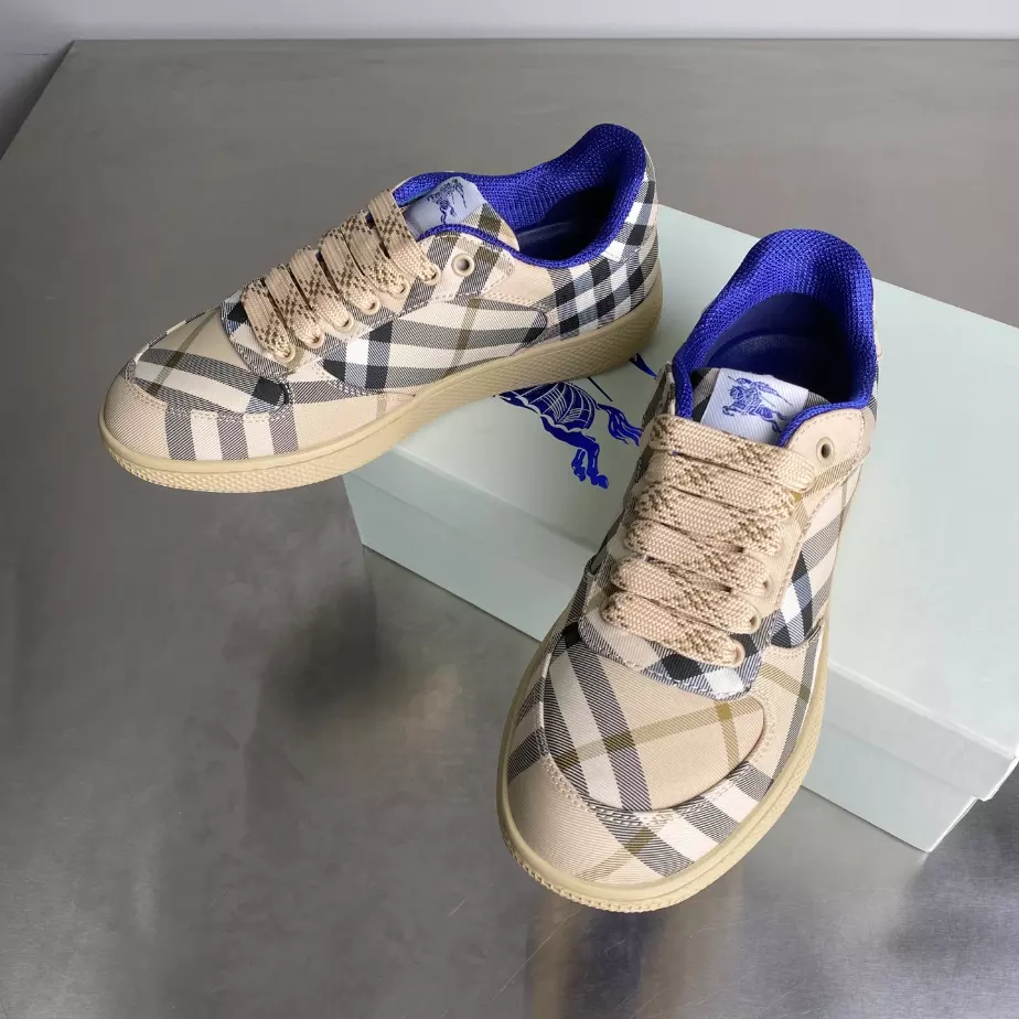 BURBERRY CHECK TERRACE SNEAKERS – BBR037