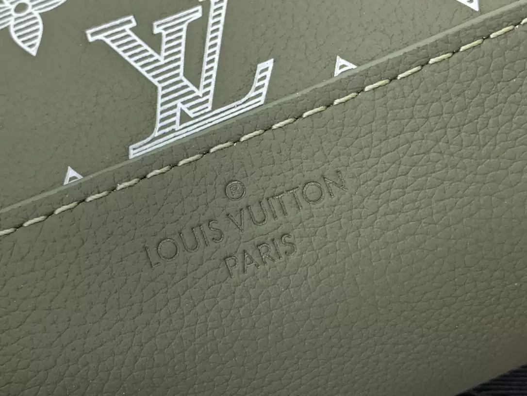 Louis Vuitton Duo Slingbag Olive Green Monogram Shadow – LW152