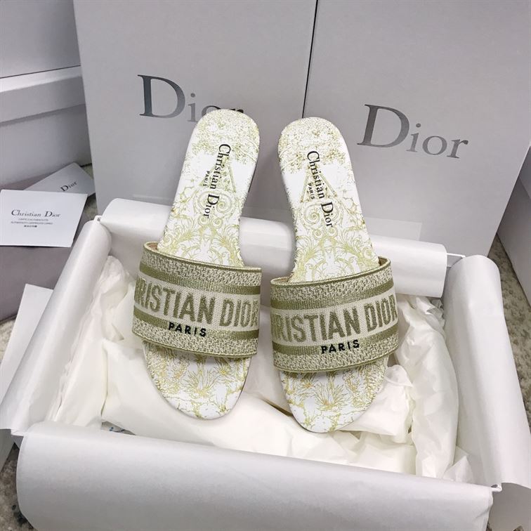 DIOR DWAY SLIDE – DS010