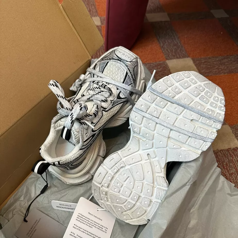 BALENCIAGA MEN’S 3XL SNEAKER – BLA097