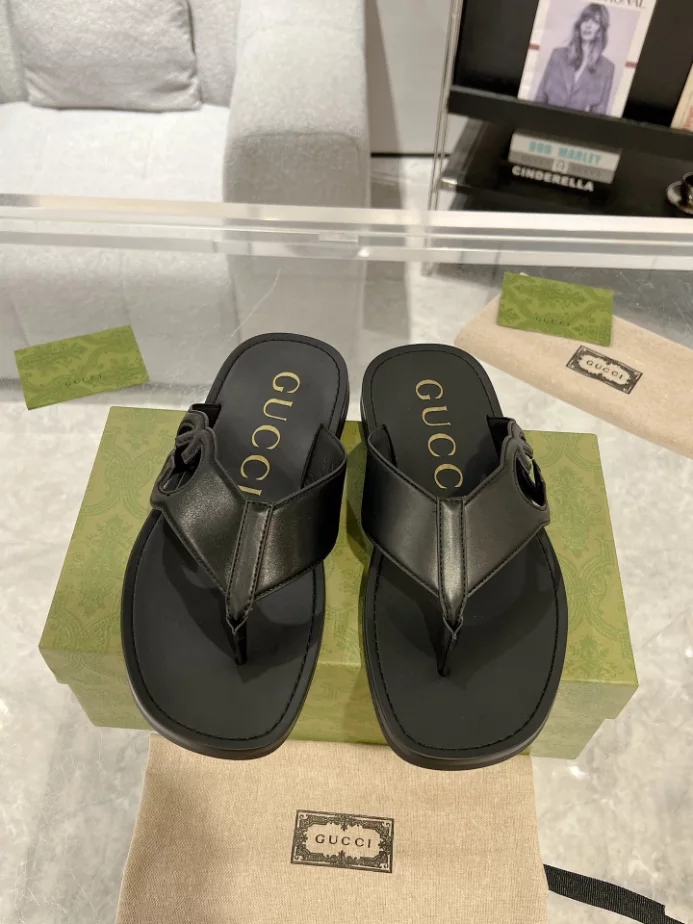 GUCCI MEN’S SLIDE SANDAL – GSL062