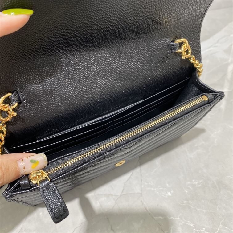 YSL CASSANDRE MATELASSÉ CHAIN WALLET IN GRAIN DE POUDRE EMBOSSED LEATHER – YB033