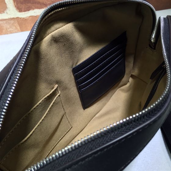 GUCCI SIGNATURE CLUTCH BAG – BG030