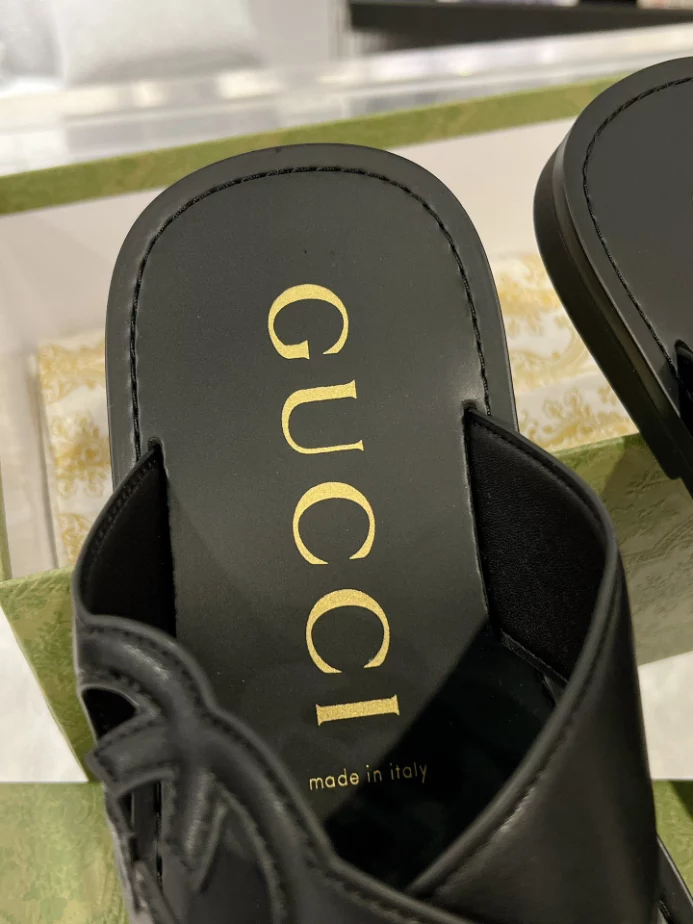 GUCCI MEN’S SLIDE SANDAL – GSL069