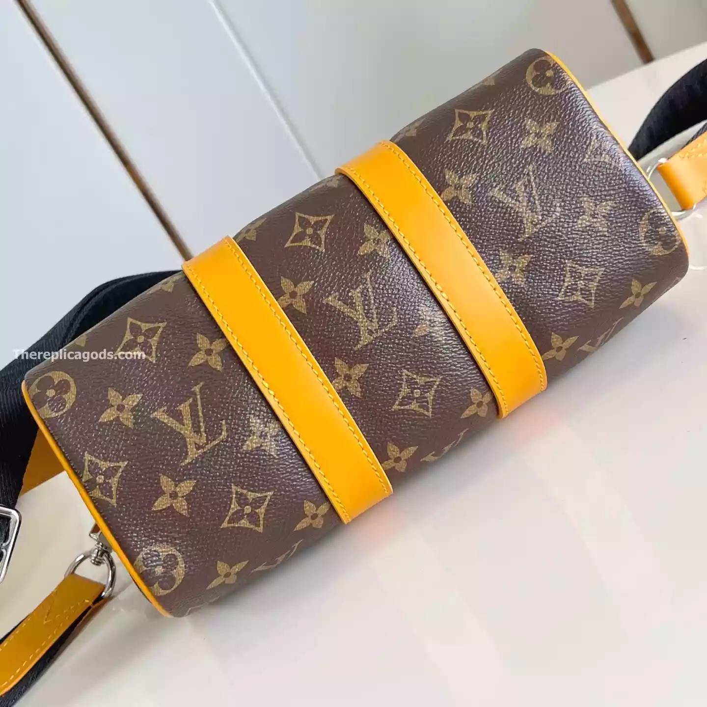 KEEPALL BANDOULIERE 25 BAG SAFRAN YELLOW MONOGRAM MACASSAR – LW301