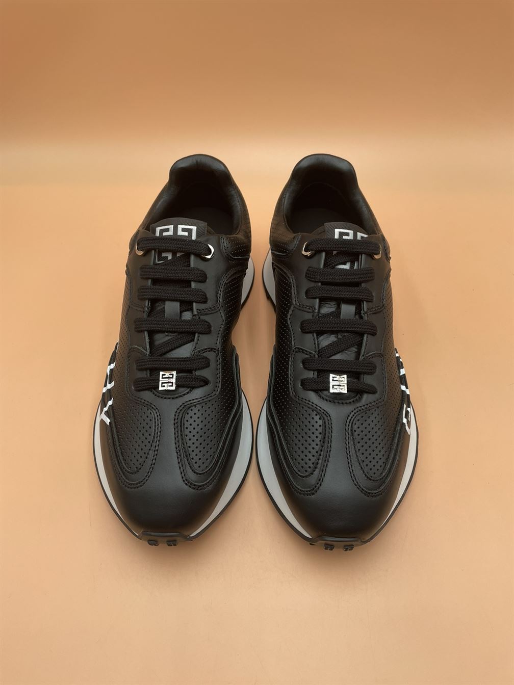 GIVENCHY RUNNER SNEAKERS IN PERFORATED LEATHER – GVC003