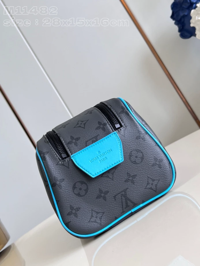 DOPP KIT TURQUOISE MONOGRAM ECLIPSE REVERSE CANVAS M11482 – LW388